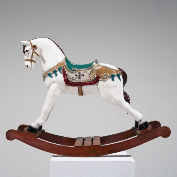 White Rocking Horse Statue-0